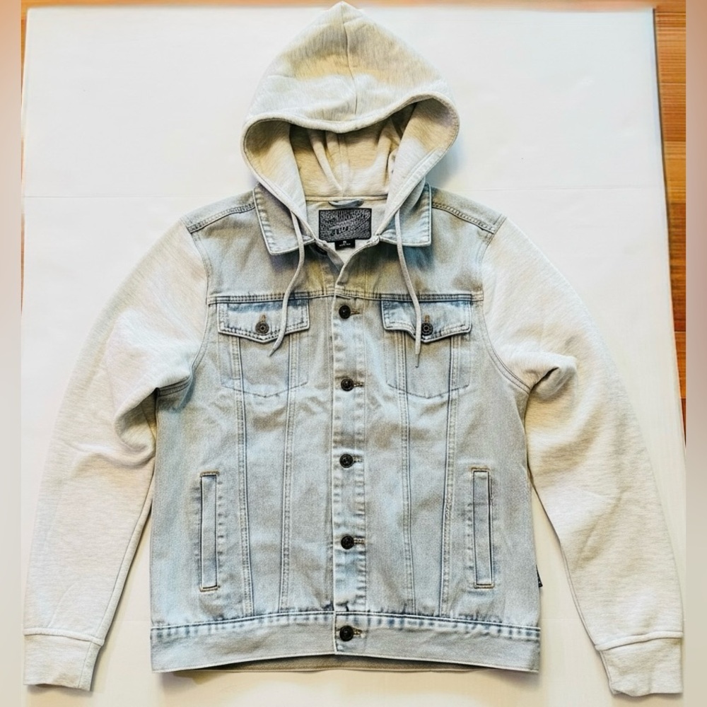 Brooklyn Cloth Hooded Denim Jacket Mens M Light Wash Trucker Hoodie Streetwear